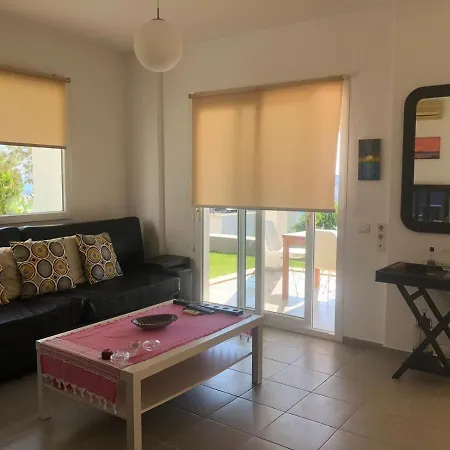 Vila Mukemmel Manzarasinin Tadini Cikartin Bodrum