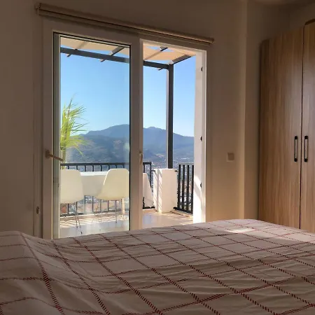 Mukemmel Manzarasinin Tadini Cikartin Villa Bodrum